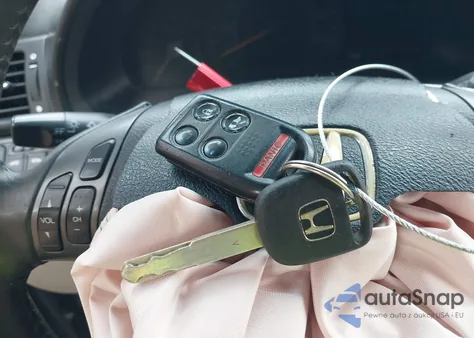 2006 Honda Odyssey Ex-L from USA, damaged, VIN 5FNRL38766B075474